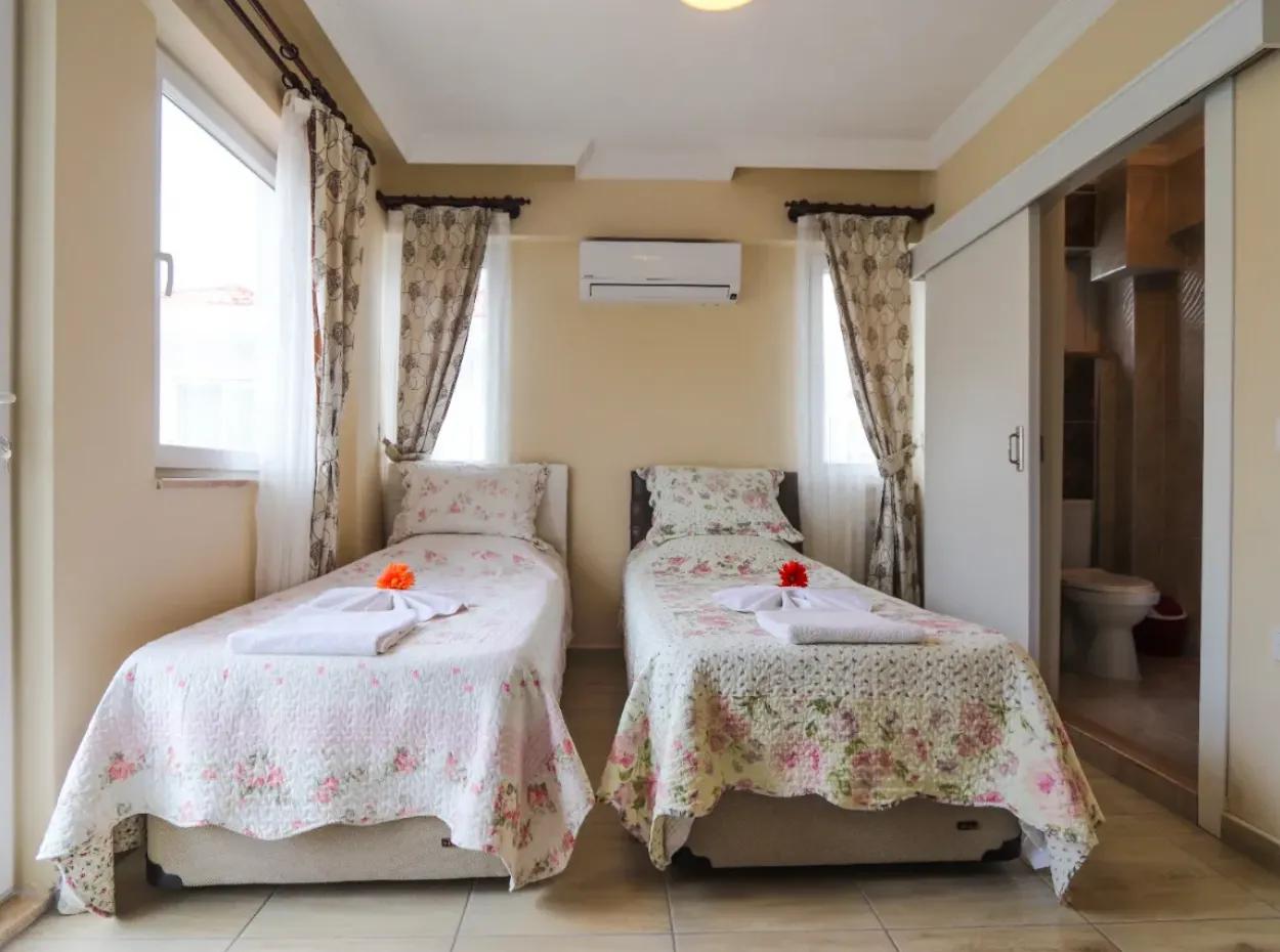 Dalyan'da Yüzme Havuzlu Kiralık Villa