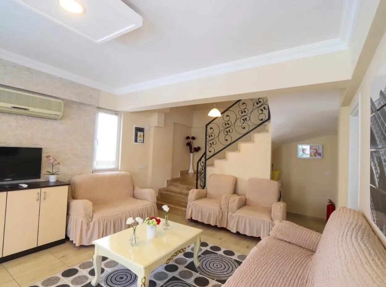 Dalyan'da Yüzme Havuzlu Kiralık Villa