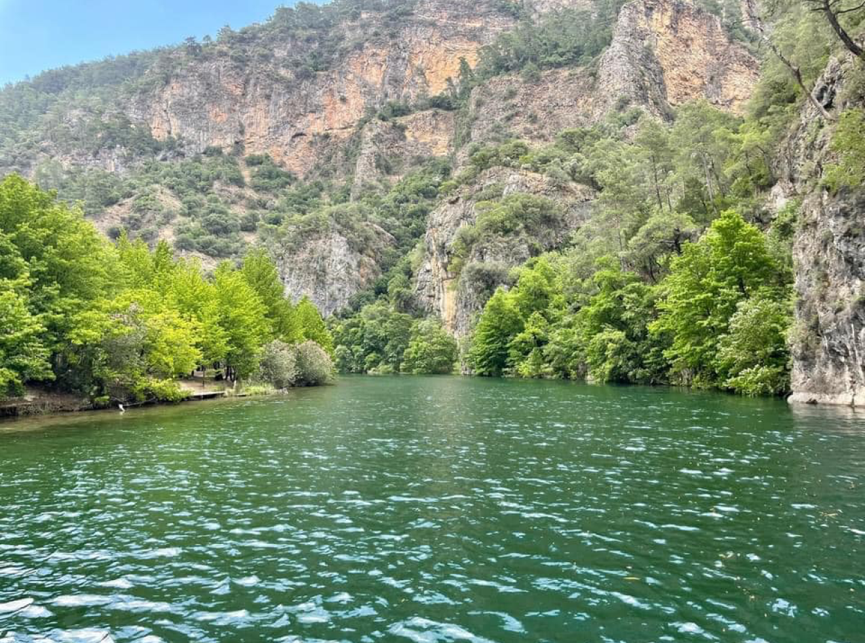 Akkaya Kuşlar Ve Vahşi Yaşam İle Gün Batımı