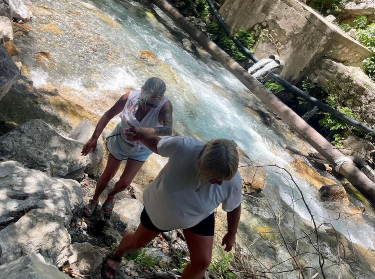 Bir Üçlü İkramlar